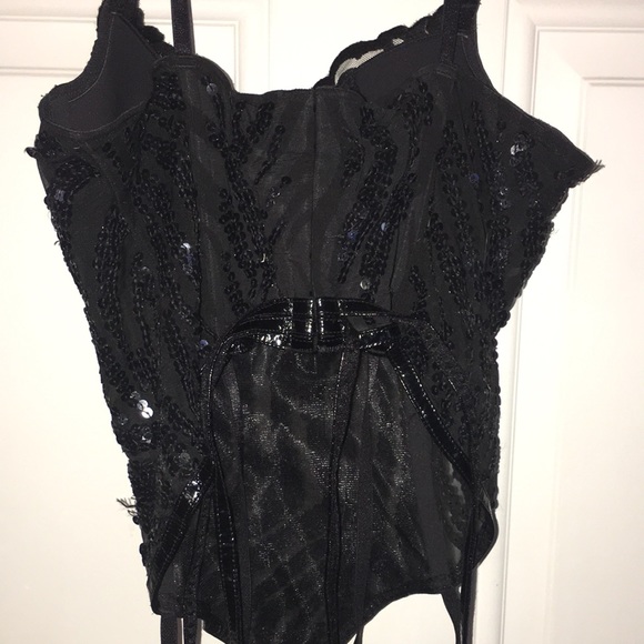 Victoria secret lingerie - Picture 4 of 5